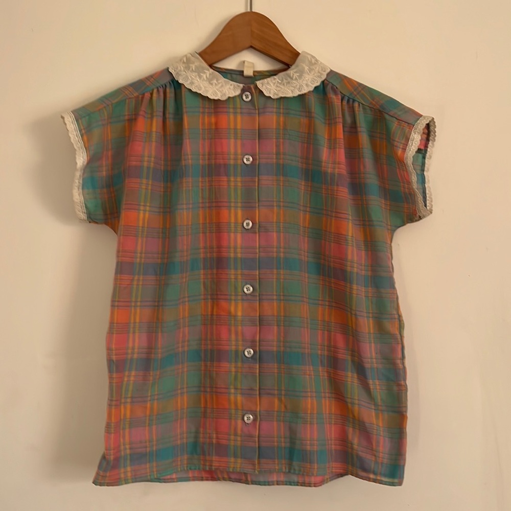 Vintage top with Peter Pan collar